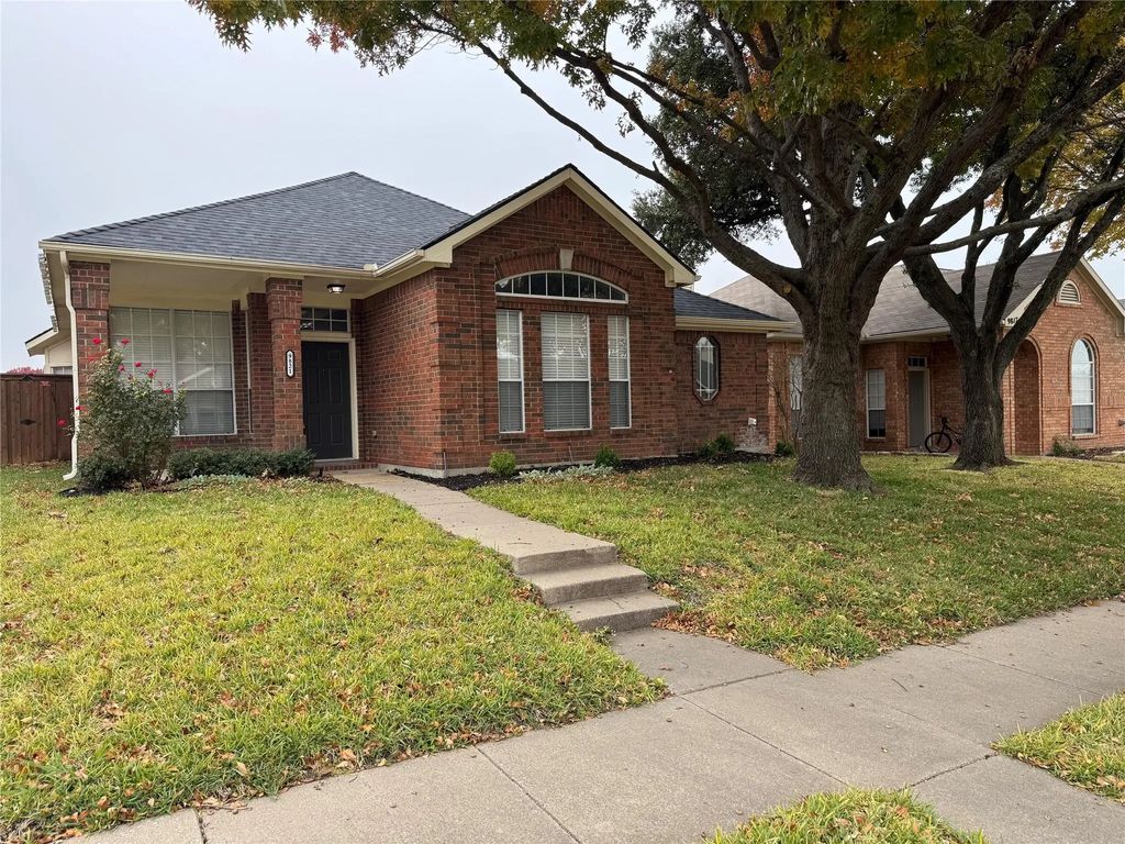 9821 Carmel Valley Drive, Frisco