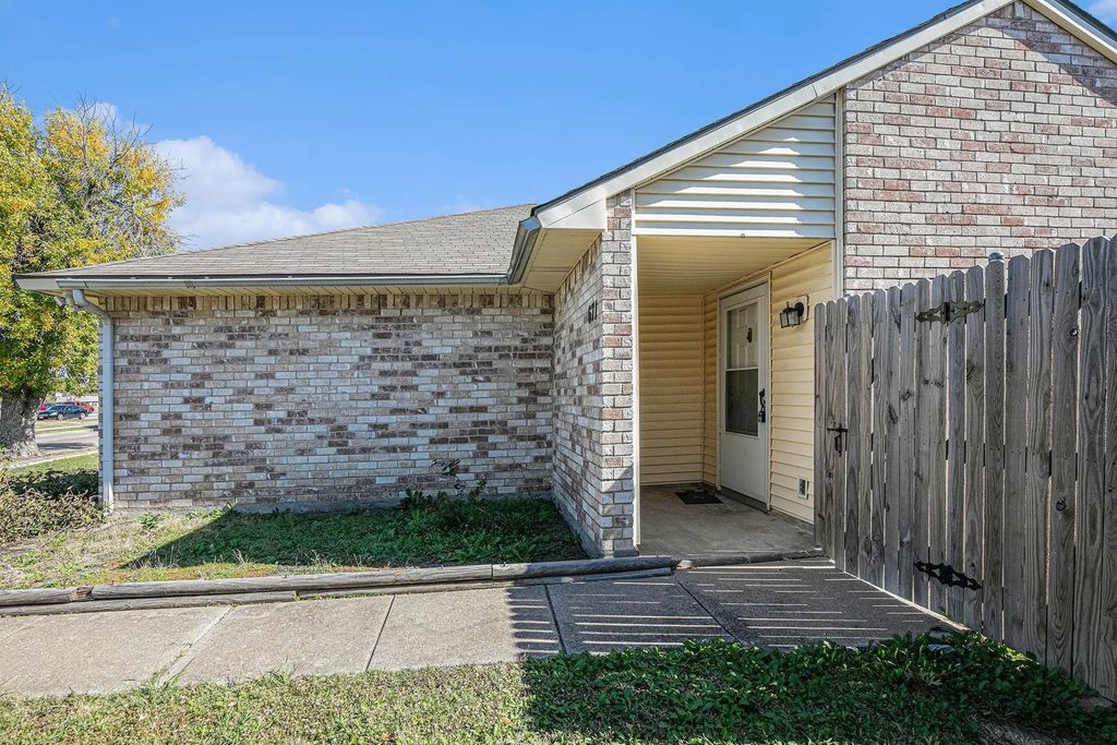 671 Stonewall Drive, Grand Prairie