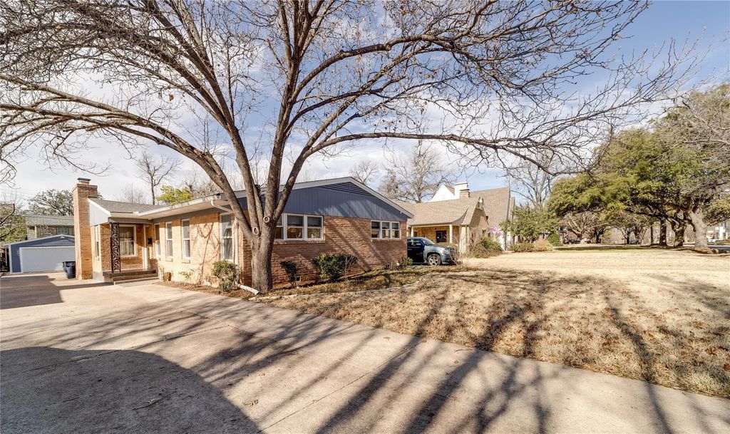 2536 Shirley Avenue, Fort Worth