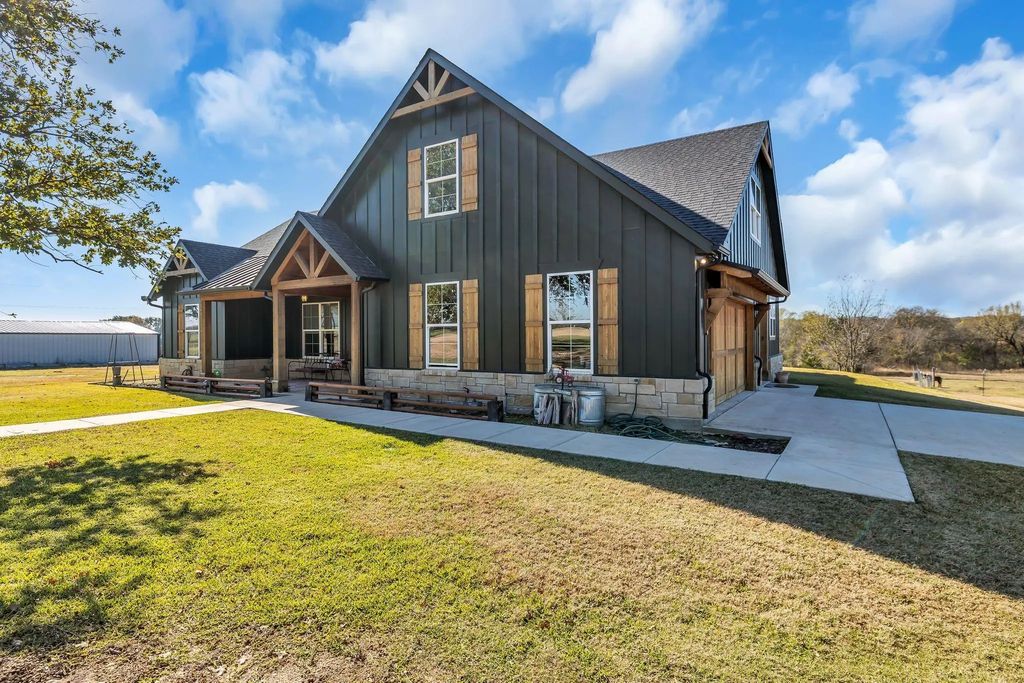 4620 County Road 707, Cleburne