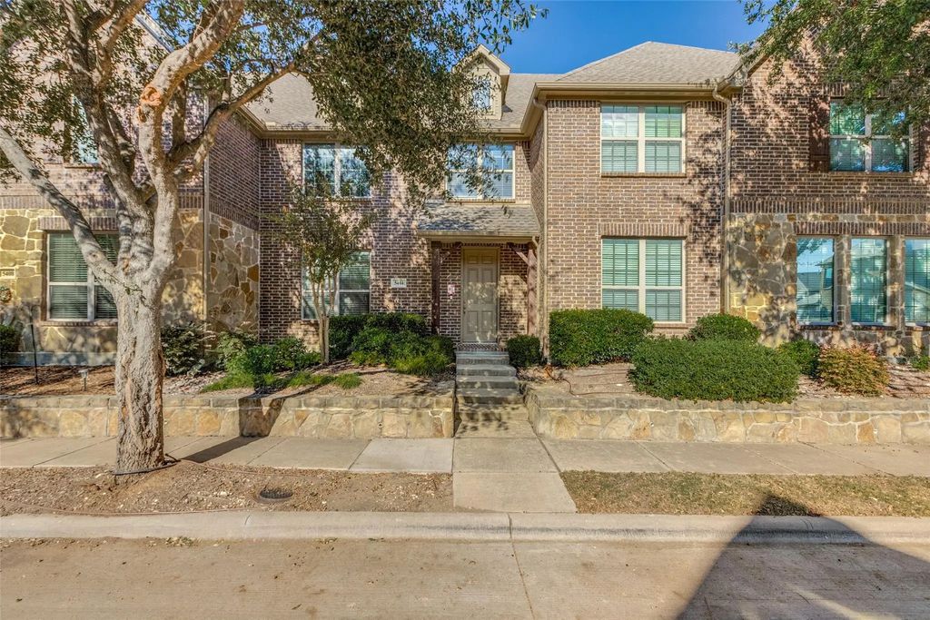 5404 Locust Drive, McKinney