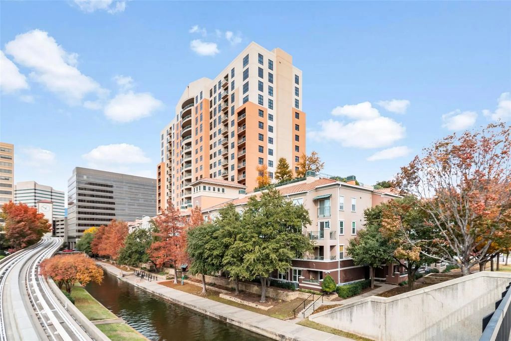 330 Las Colinas Boulevard E 422, Irving