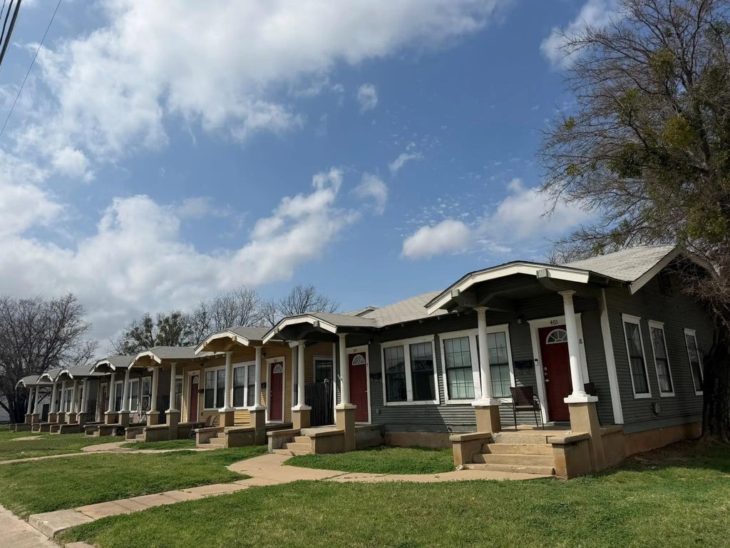 401 Main Street, Brownwood