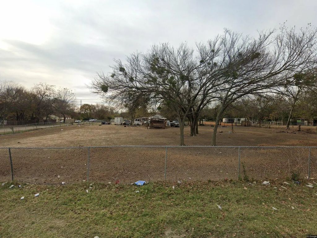 1336 E Ripy Street, Fort Worth