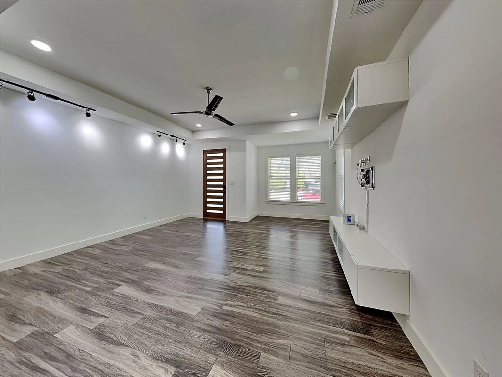 1920 Carver Avenue, Fort Worth