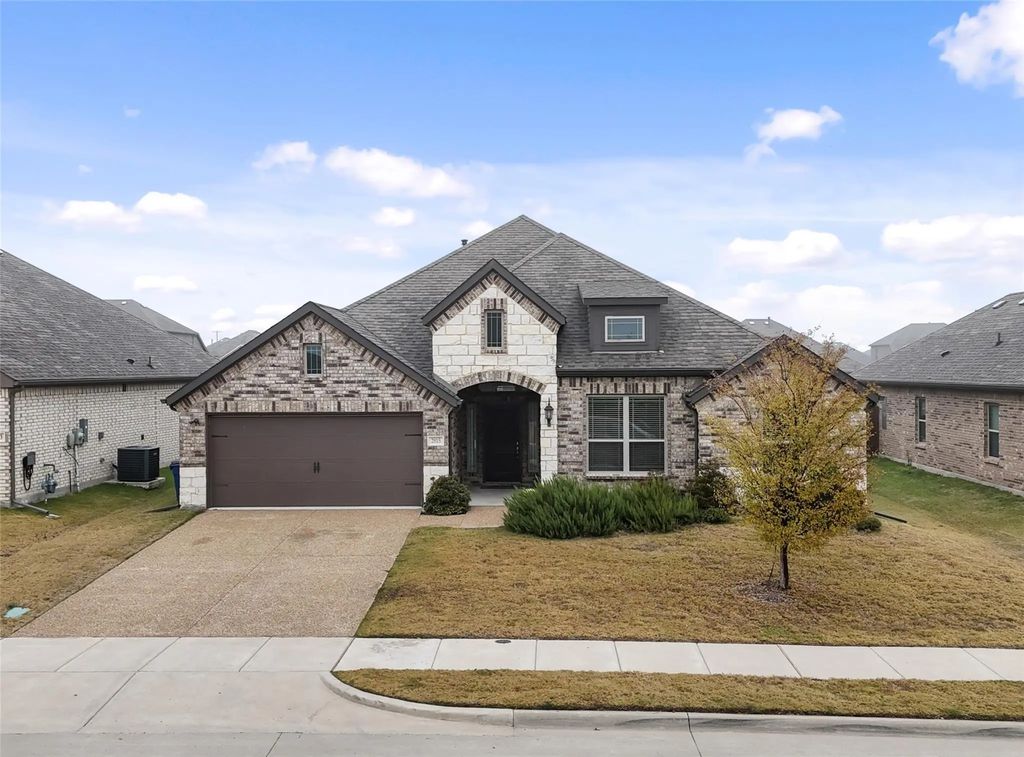 2815 Diamondback Drive, Melissa