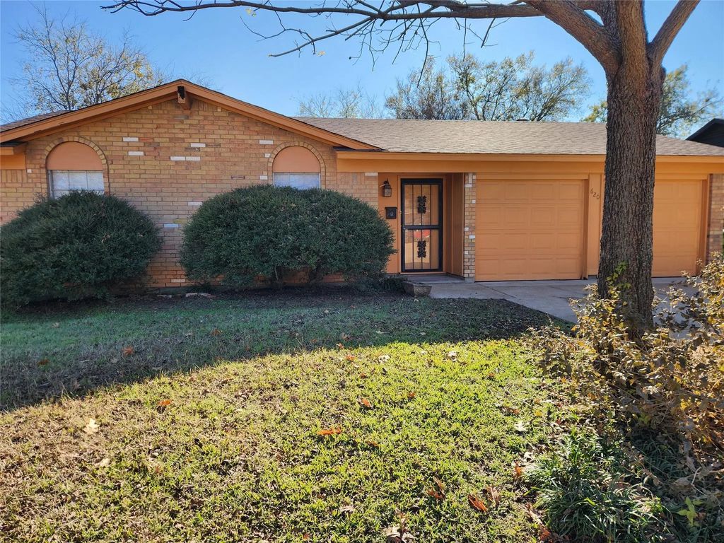 620 Smith Avenue, Crowley