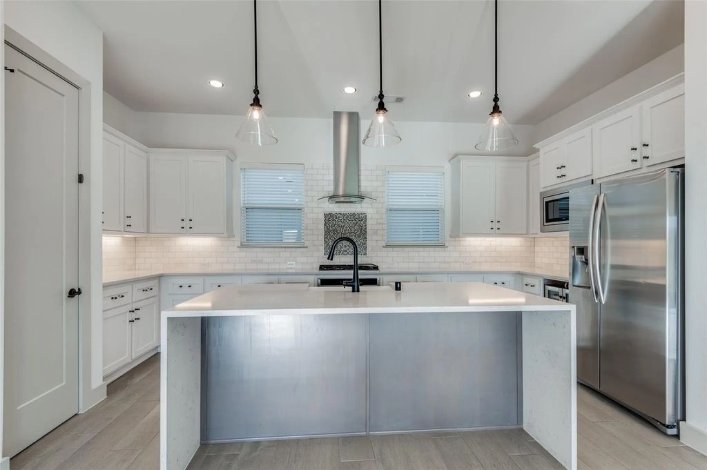 2609 La Altura Lane, Dallas