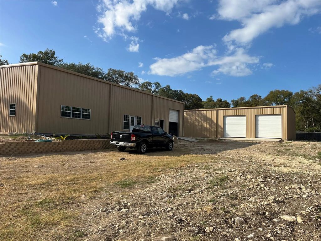606 Hickory Ridge Road, Manchaca