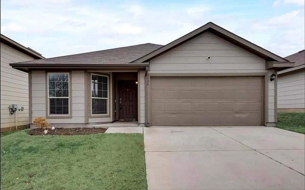 1404 Glen Garden Drive, Fort Worth