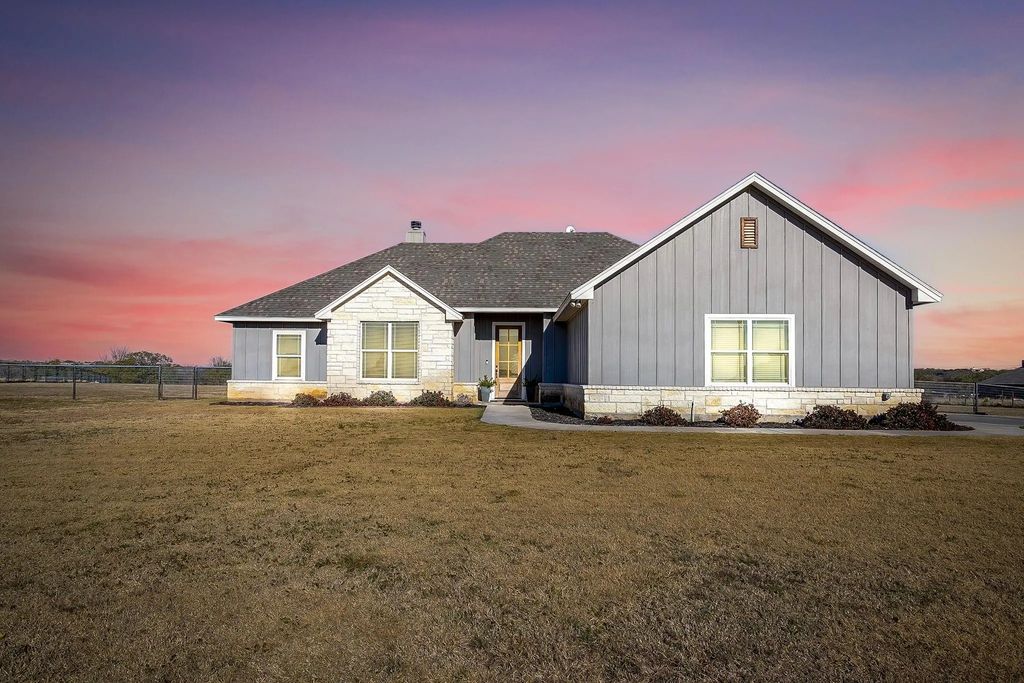 149 Kingston Lane, Brock