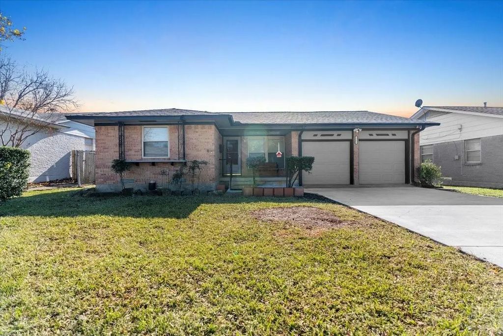 1251 Donna Drive, Richardson