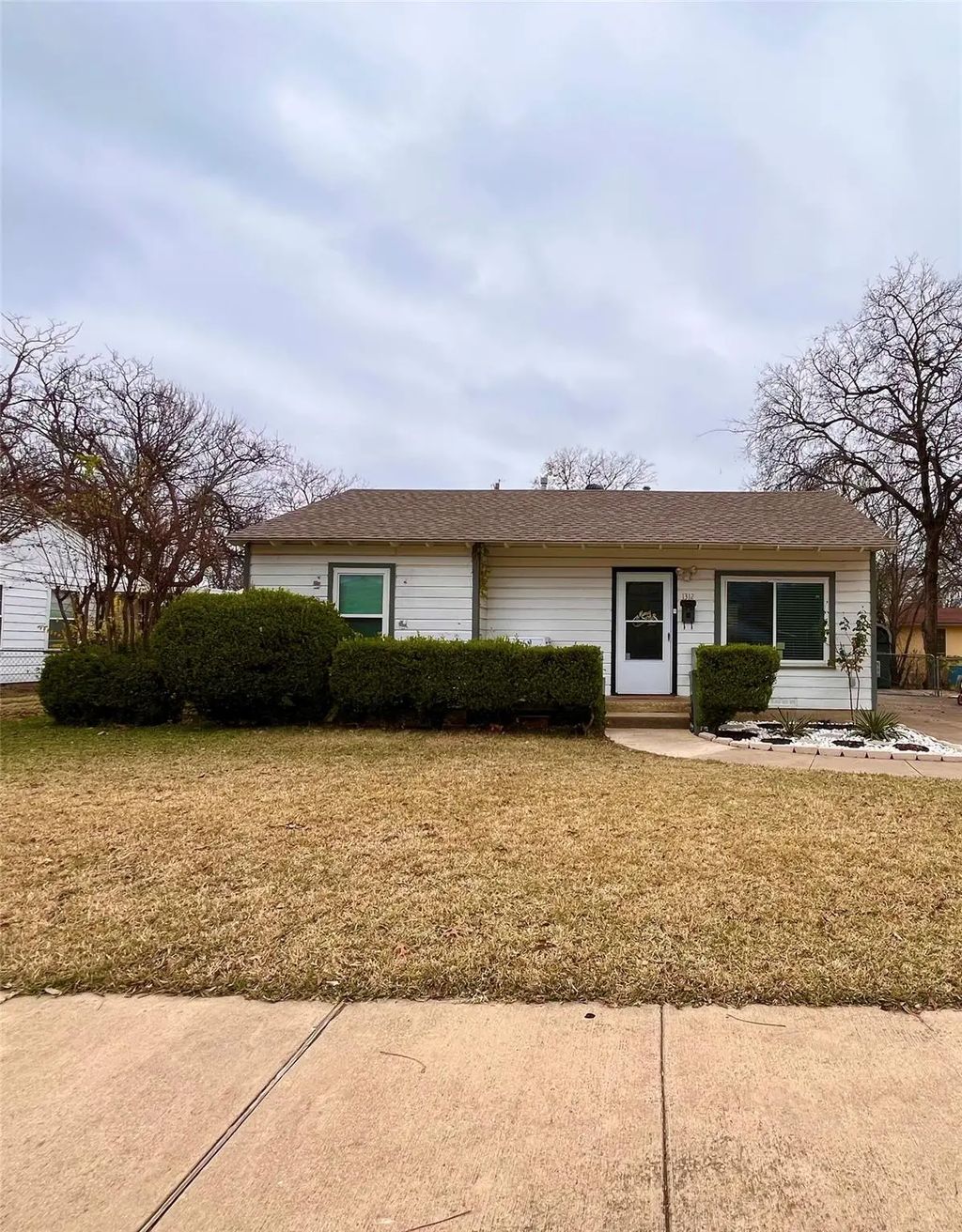 1312 Maple Drive, Garland
