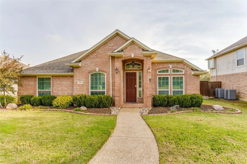 2805 Vista View Drive, Lewisville
