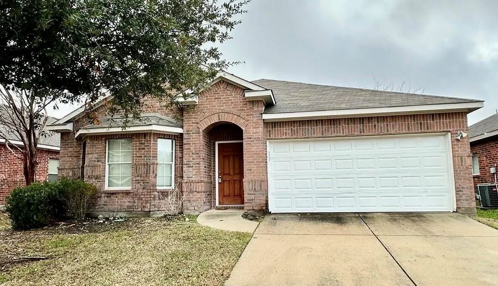 5033 Caraway Drive, Fort Worth