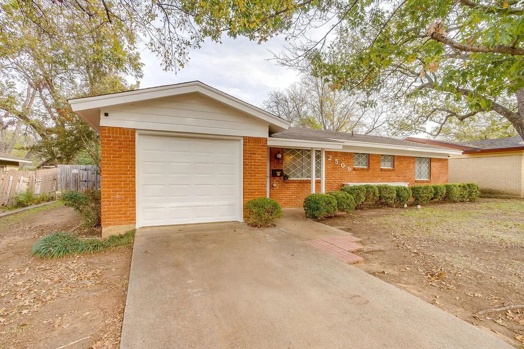2509 Carten Street, Fort Worth