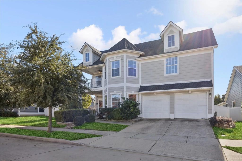 1404 Southern Pine Drive, Savannah