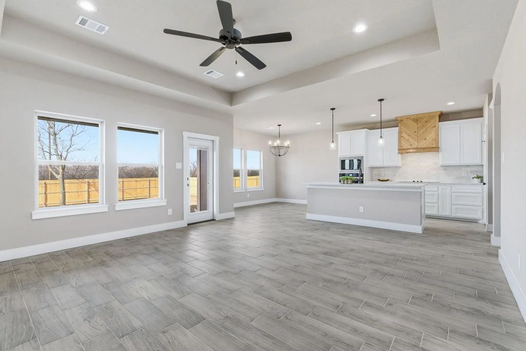 494 Cumberland Trail, Bridgeport