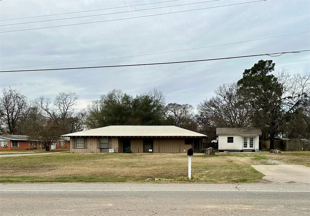 1519 Mockingbird Lane, Sulphur Springs