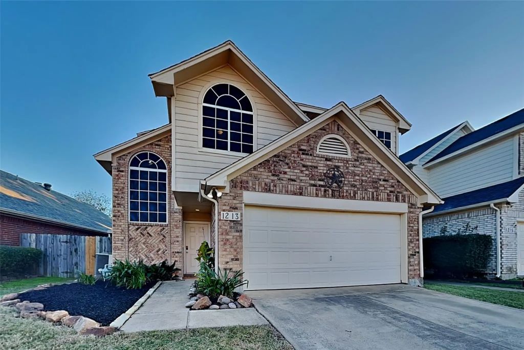 1213 Broken Arrow Trail, Carrollton