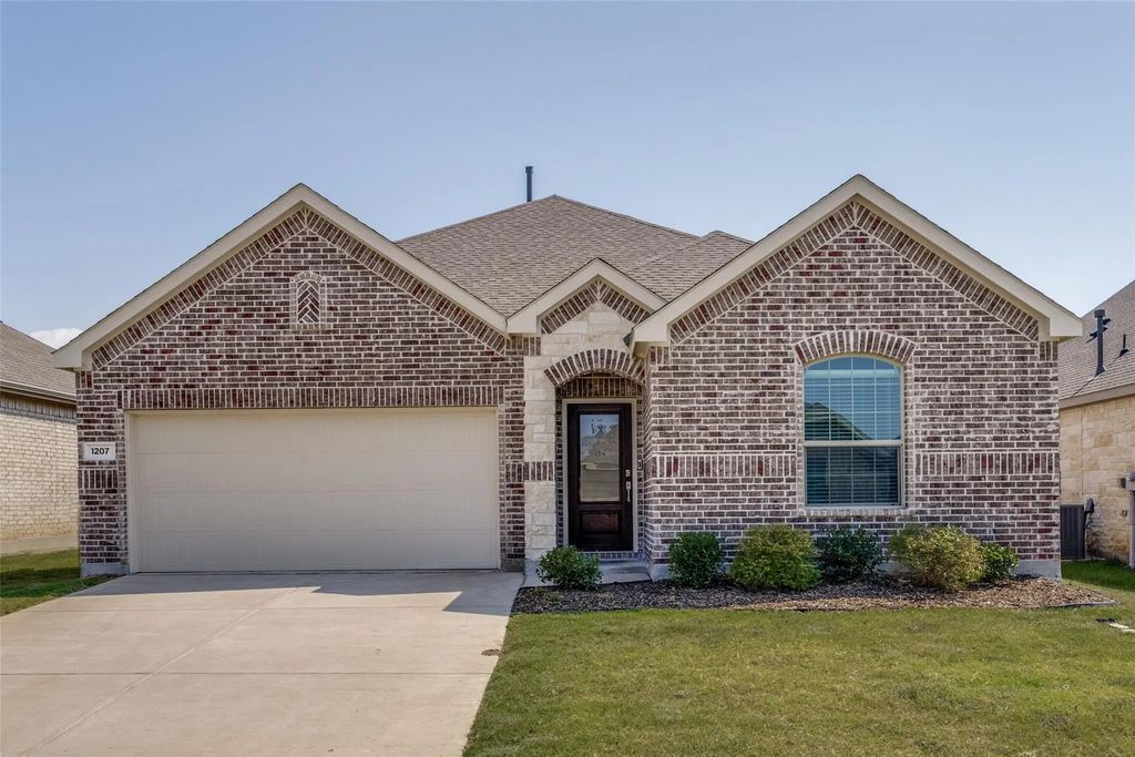 1207 Mesquite Lane, Princeton
