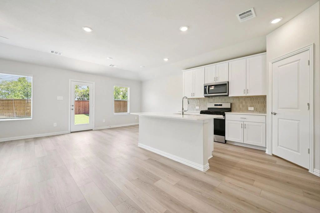 4007 Fork Drive, Farmersville