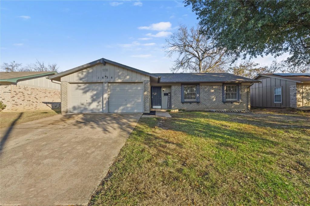 1636 Bending Oaks Trail, Dallas