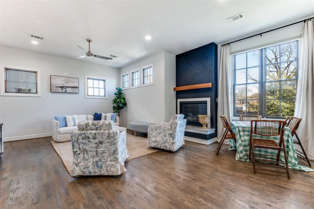 5073 Gaston Avenue 401, Dallas
