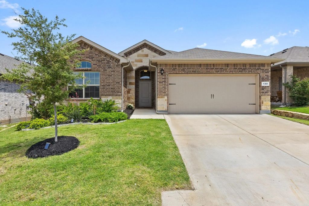140 Orchard Pines Place, Boyd