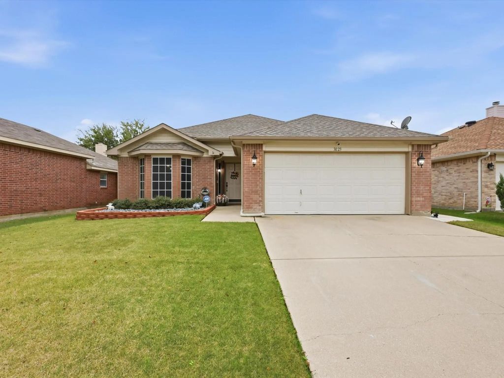 3023 Bosswood Court, Grand Prairie