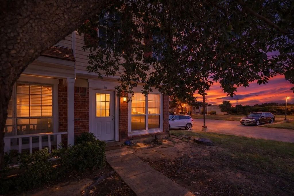 10500 Lake June Road D08, Dallas
