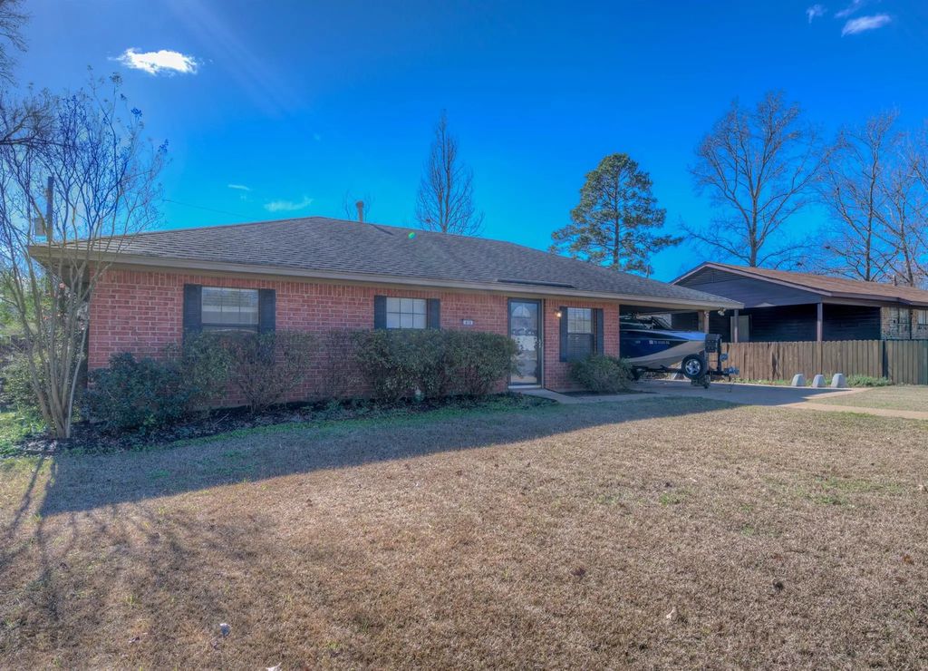 419 Cherry Oak Lane, Haughton