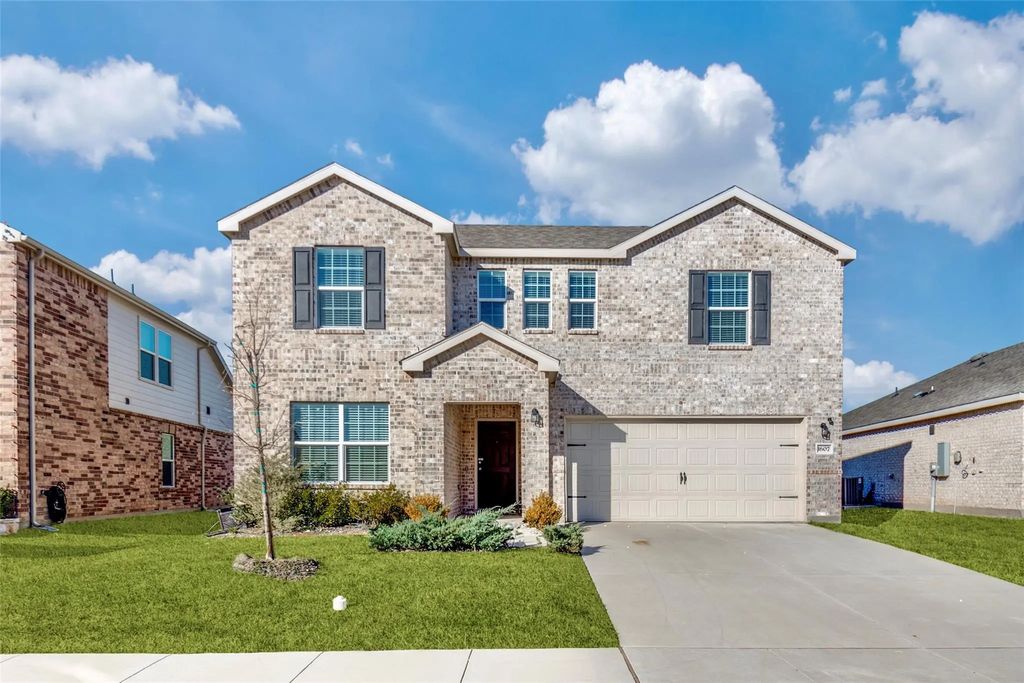 1607 Silas Drive, Forney