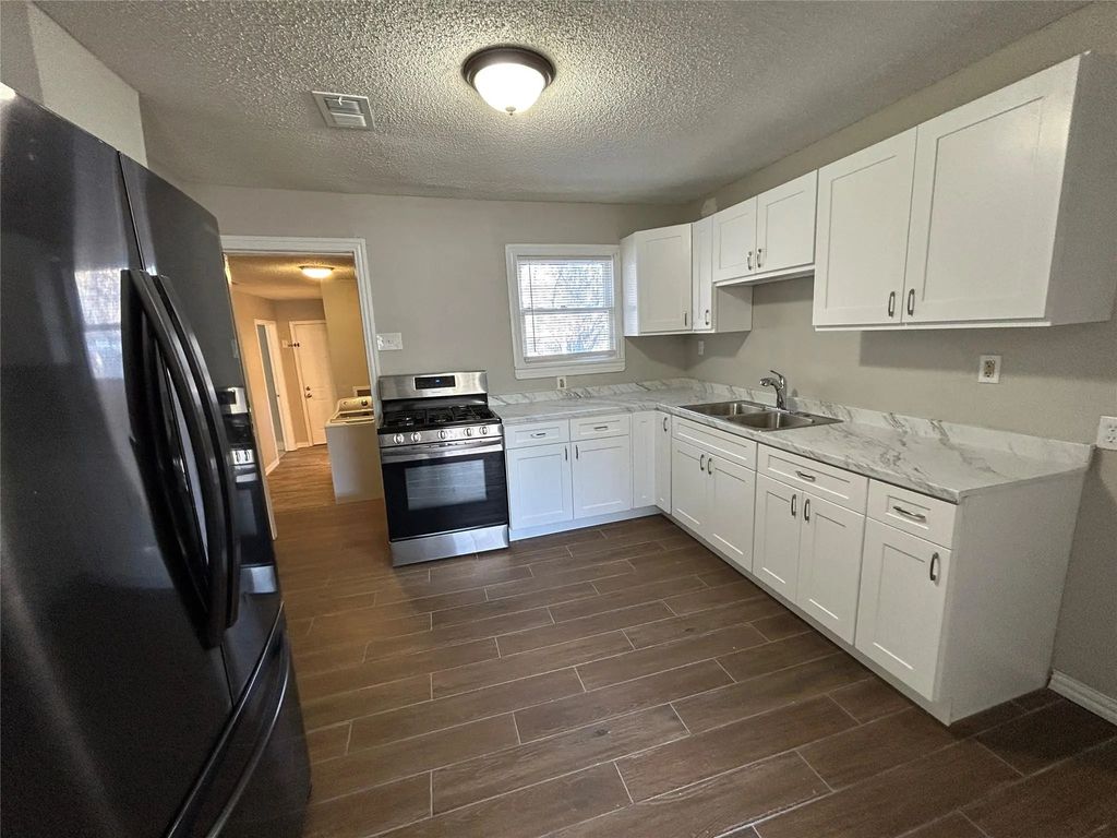 5409 Vesta Farley Road, Fort Worth
