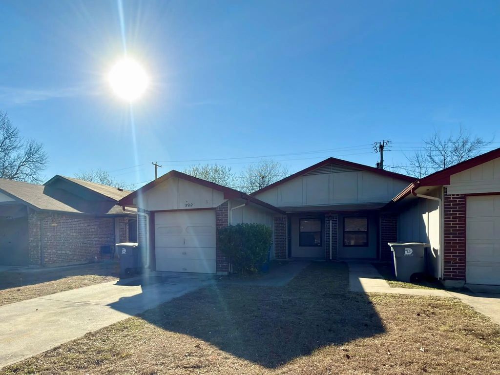 8912 Greenmound Avenue, Dallas