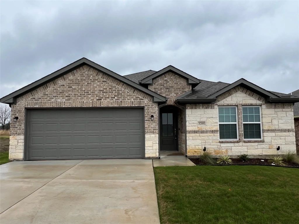 1205 Brad Kellar Lane, Greenville