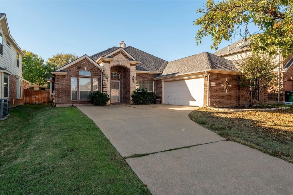 11617 Pheasant Creek Drive, Fort Worth