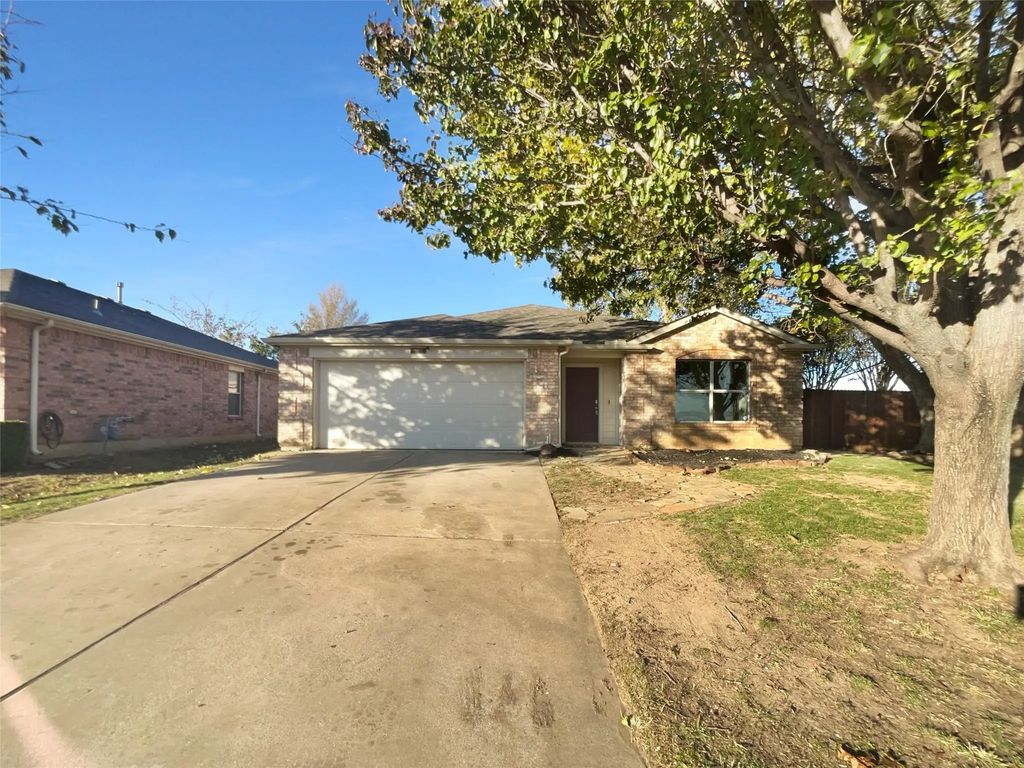 1600 Desperado Road, Fort Worth