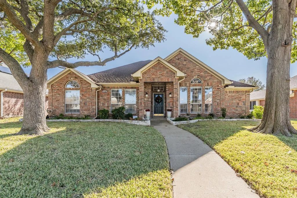 6102 Hawkeye Road, Rowlett