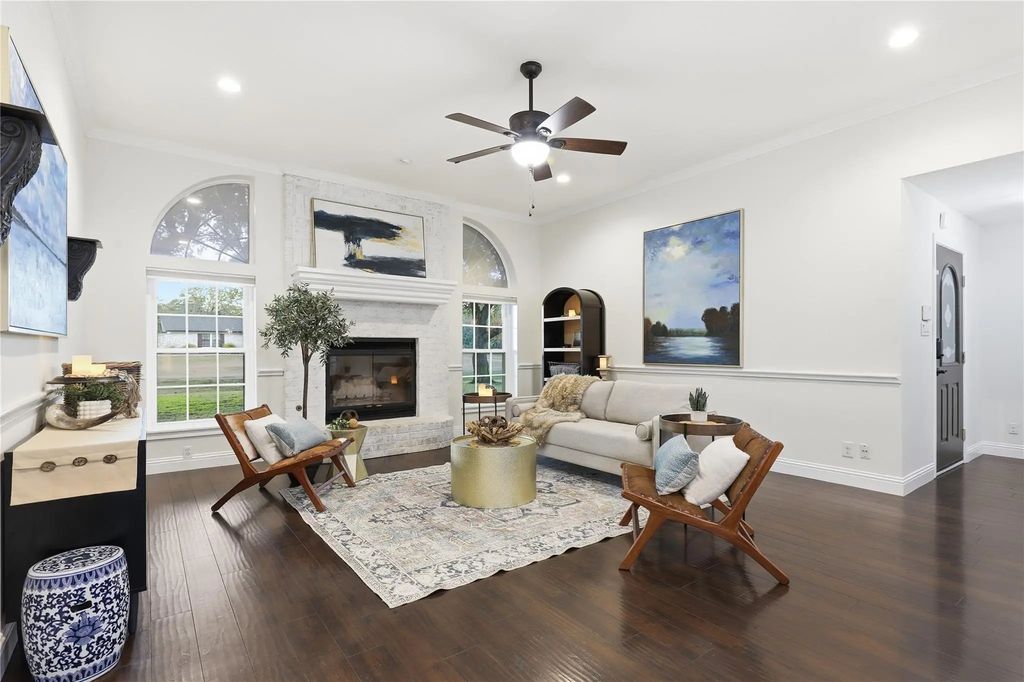 109 Mccullar Road, Burleson