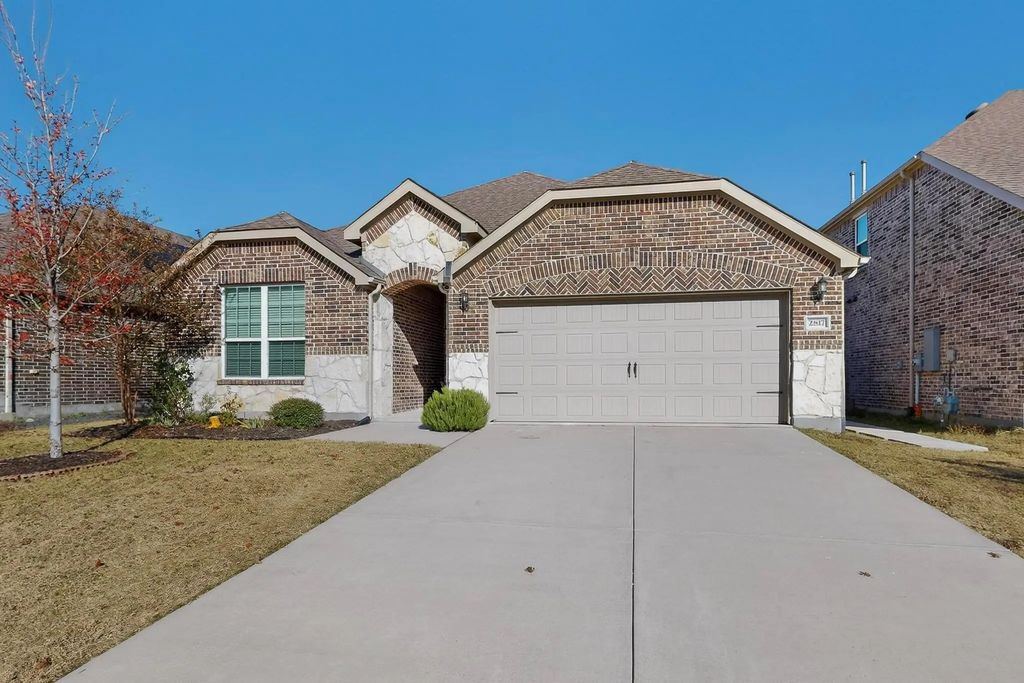 2817 Ash Avenue, Melissa