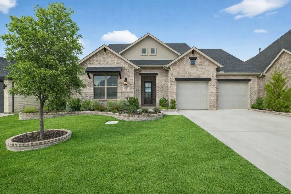 4825 Secluded Court, Flower Mound