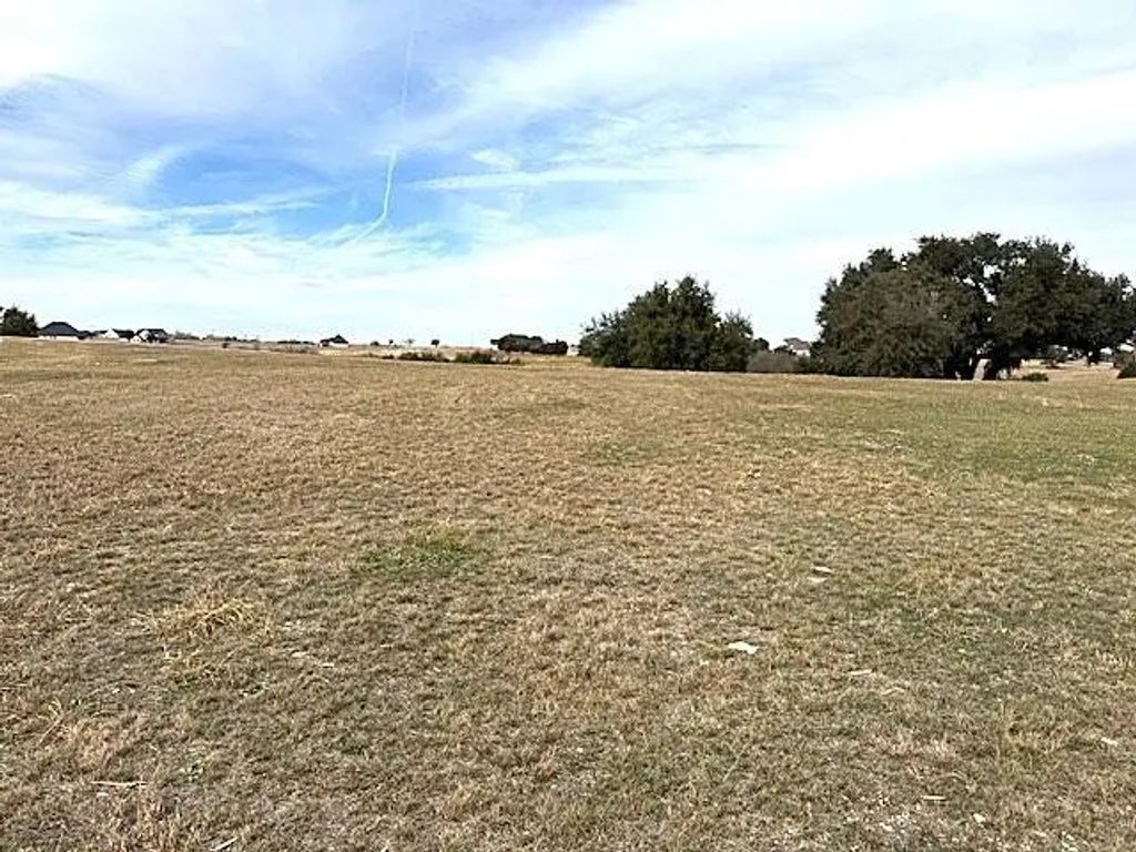 6449 Berkshire Circle, Cleburne
