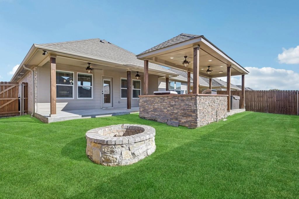 803 Tippit Lane, Greenville