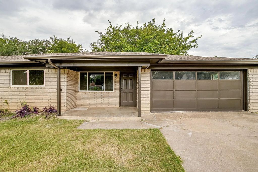 3812 Linkwood Drive, Aledo