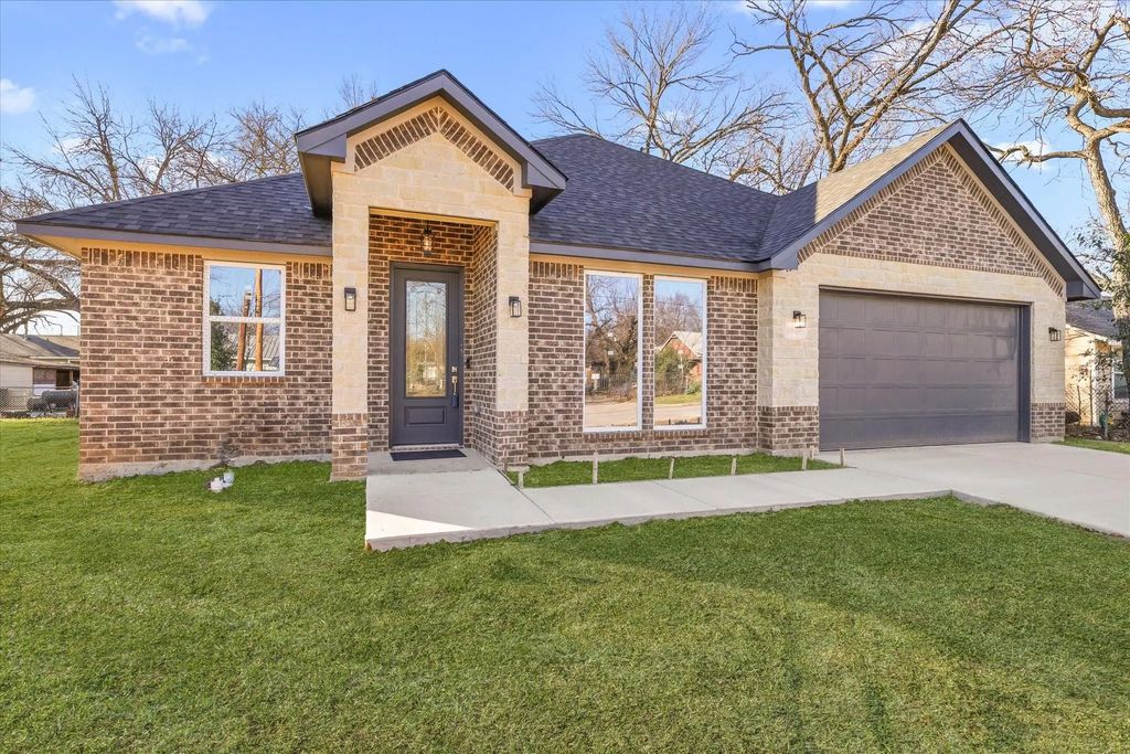 5940 Wall Avenue, Haltom City