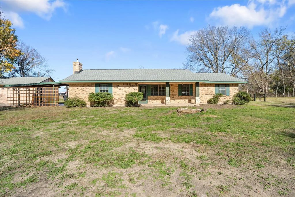 160 County Road 2202, Greenville
