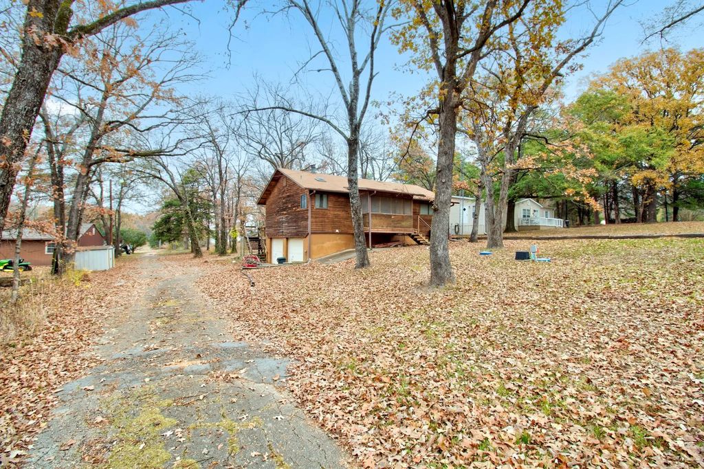 141 County Road 1215, Quitman