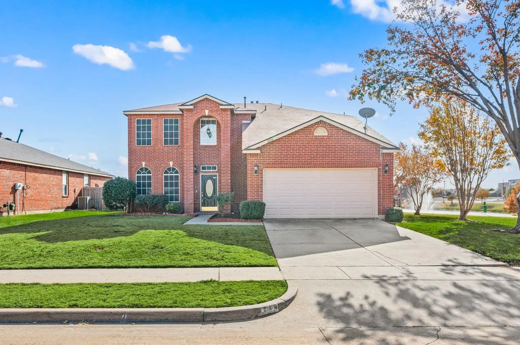 2216 Willow Drive, Little Elm