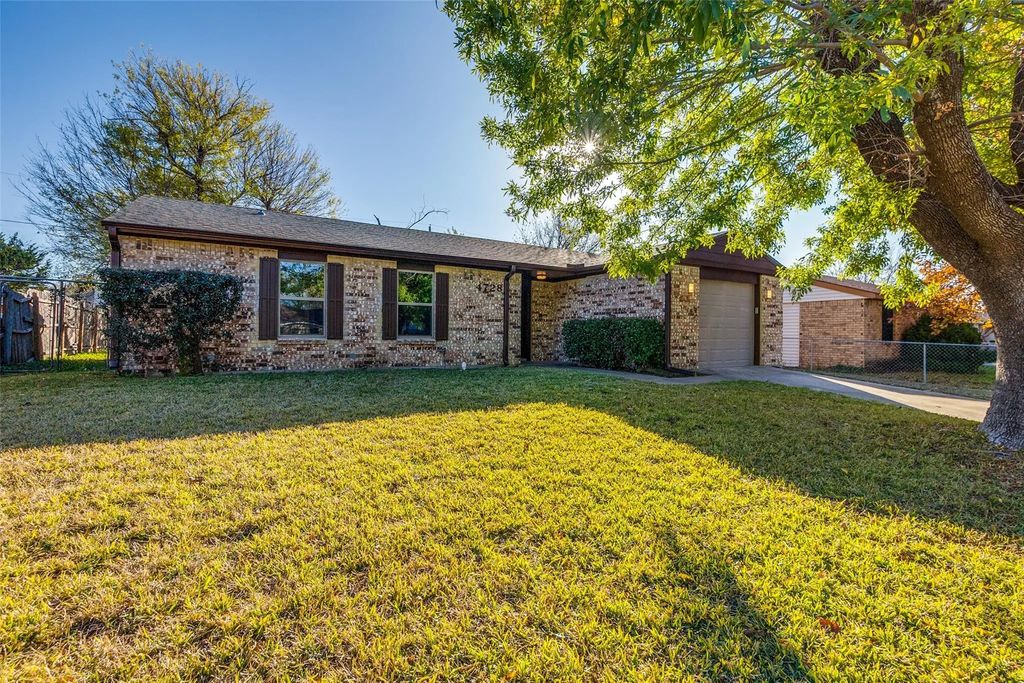 4728 Meadow Ridge Drive, Dallas